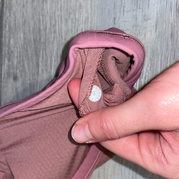 Lululemon Merlot pink size 6 energy bra - Picture 4 of 4